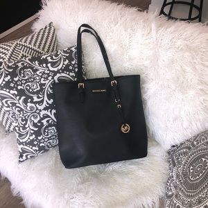 Michael Kors Tote